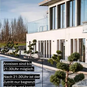 Hotel Thegreen, Keulen